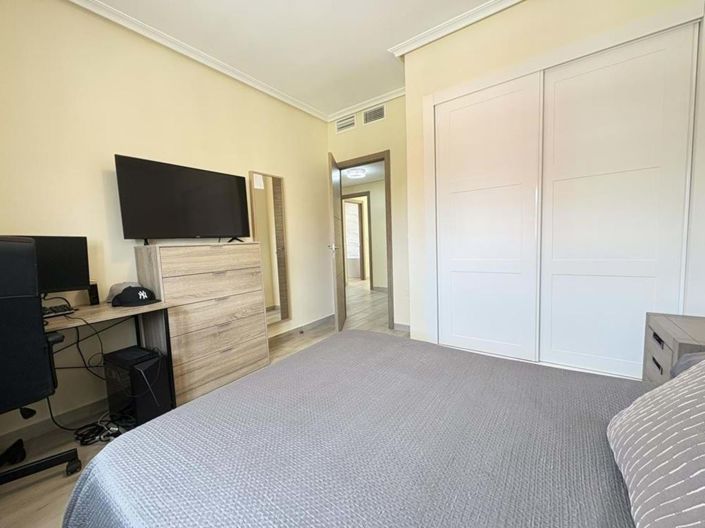 Image No.40-4 Bed Villa for sale