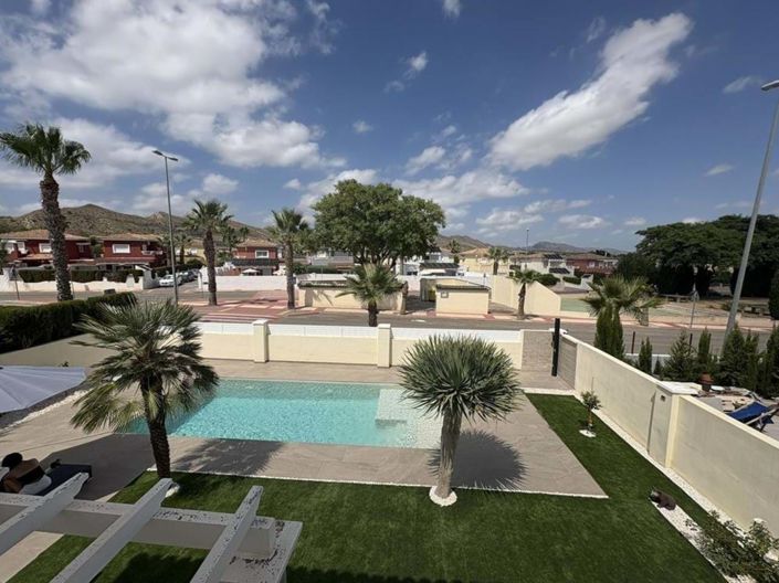 Image No.7-4 Bed Villa for sale