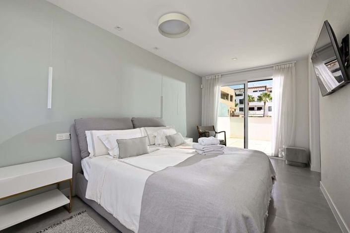 Image No.12-3 Bed Penthouse for sale