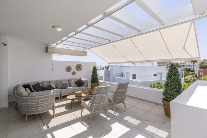 Image No.50-2 Bed Apartment for sale