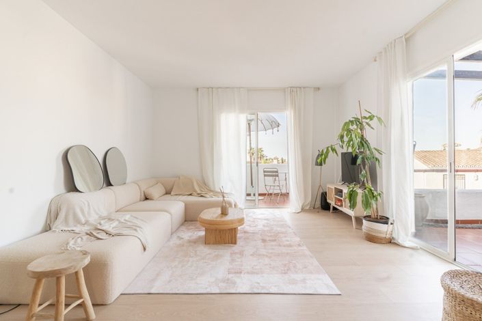 Image No.3-Penthouse de 3 chambres à vendre à Estepona