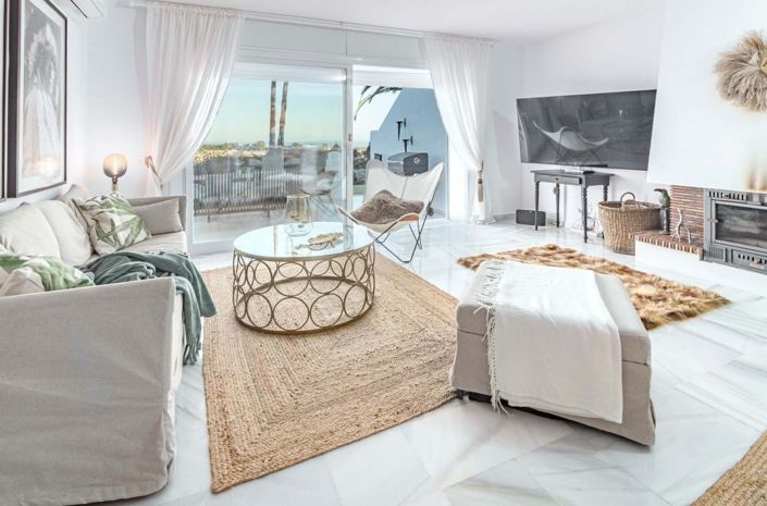 Image No.4-Maison de ville de 2 chambres à vendre à Estepona