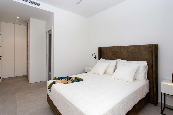 Image No.15-3 Bed Villa for sale