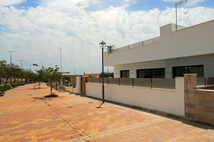 Image No.31-3 Bed Villa for sale