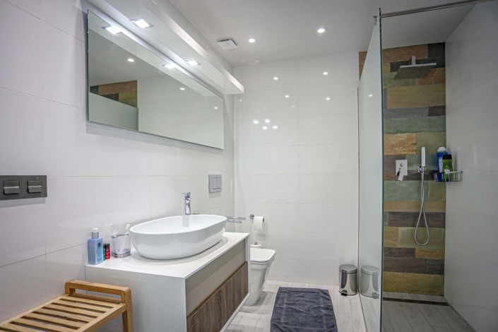 Image No.12-2 Bed Apartment for sale