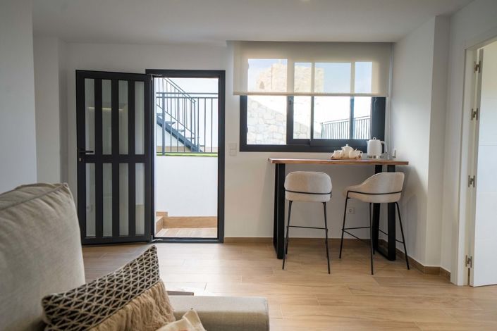 Image No.8-3 Bed Villa for sale