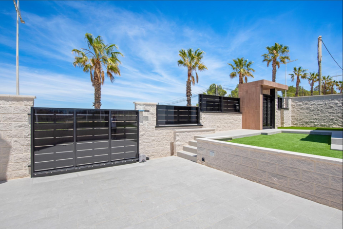 Image No.8-3 Bed Apartment for sale