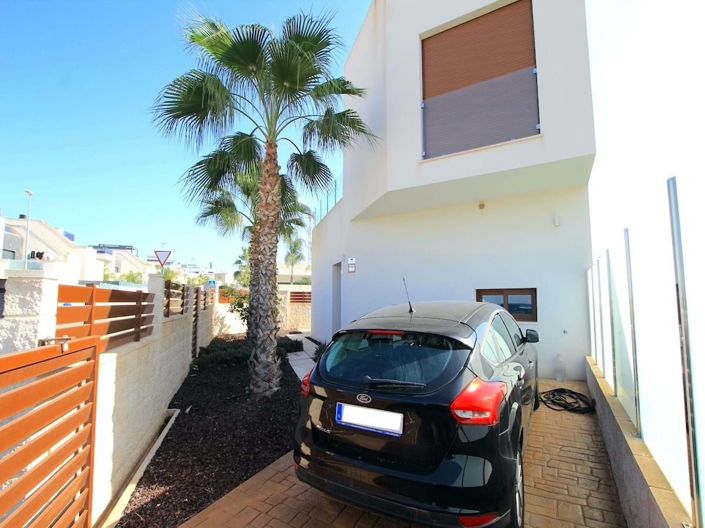 Image No.36-3 Bed Villa for sale