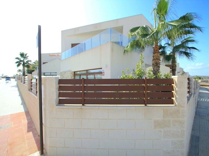 Image No.37-3 Bed Villa for sale