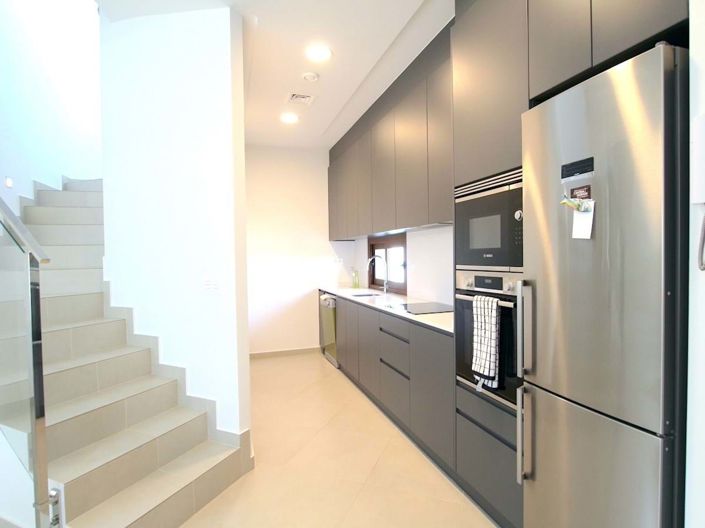 Image No.5-3 Bed Villa for sale