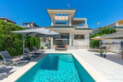 1447-638705-78d1f4f8b6655591b02d22fabb36a692d