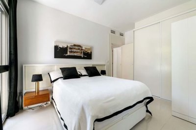 1447-638705-78d1f4f8b6655591b02d22fabb36a692d