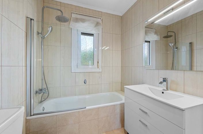 Image No.26-5 Bed Villa for sale