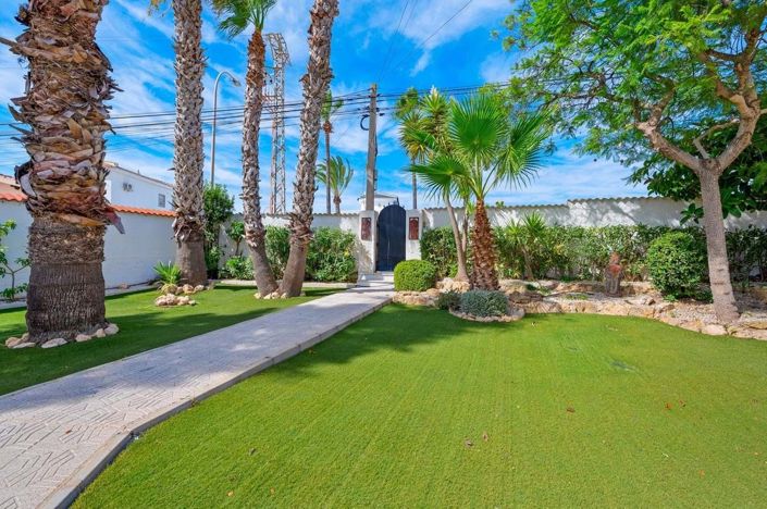 Image No.33-5 Bed Villa for sale