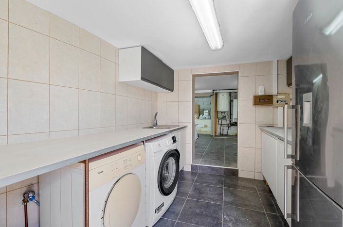 Image No.49-5 Bed Villa for sale