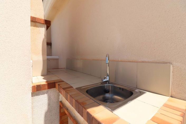 Image No.21-2 Bed Apartment for sale