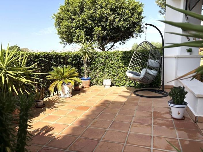 Image No.25-2 Bed Apartment for sale