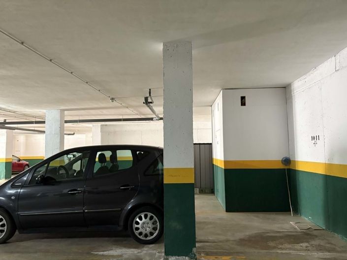 Image No.28-2 Bed Apartment for sale