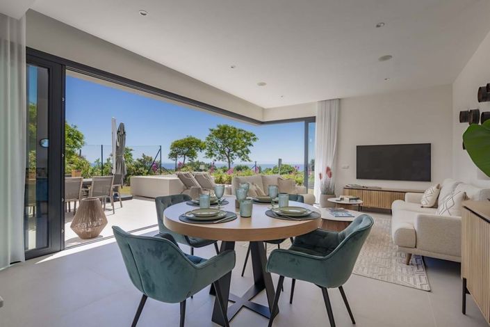 Image No.5-4 Bed Semi-Detached for sale