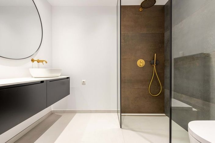 Image No.8-3 Bed Apartment for sale