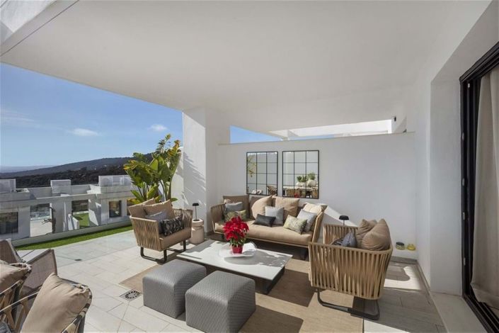 Image No.17-3 Bed Townhouse for sale