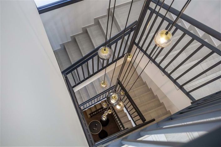 Image No.21-3 Bed Townhouse for sale