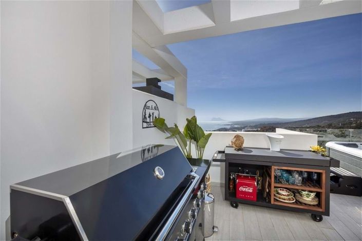 Image No.39-3 Bed Townhouse for sale