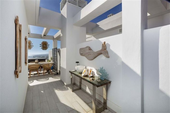 Image No.42-3 Bed Townhouse for sale