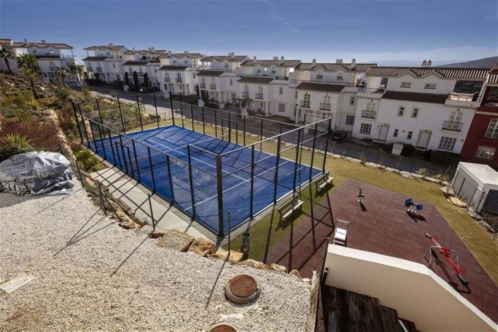 Image No.51-3 Bed Townhouse for sale