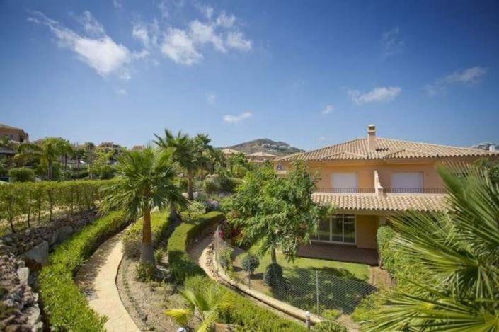 Image No.17-4 Bed Villa for sale