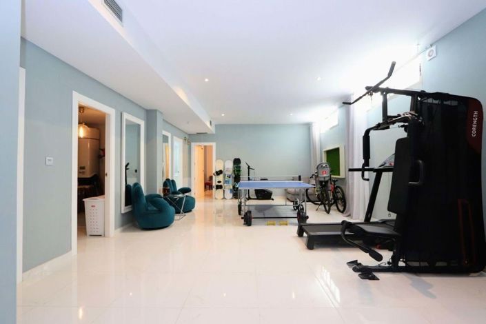 Image No.22-5 Bed Townhouse for sale