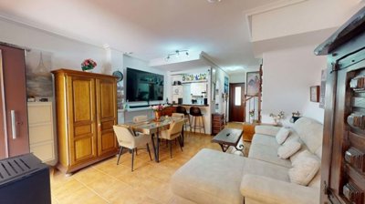 1447-642484-78d1f4f8b6655591b02d22fabb36a692d