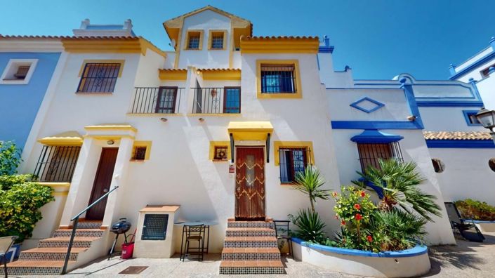 Image No.2-2 Bed Townhouse for sale