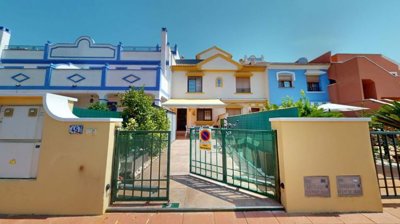 1447-642484-78d1f4f8b6655591b02d22fabb36a692d