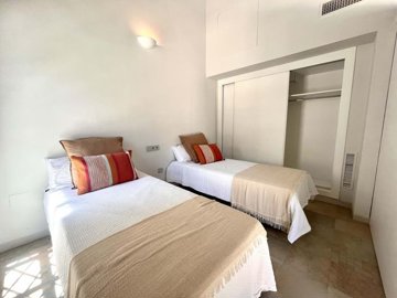 1447-642489-78d1f4f8b6655591b02d22fabb36a692d