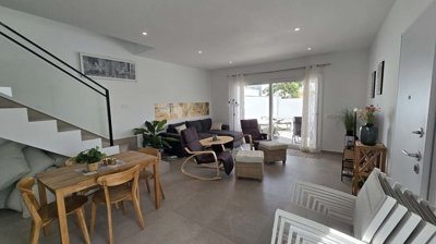 1447-642480-78d1f4f8b6655591b02d22fabb36a692d