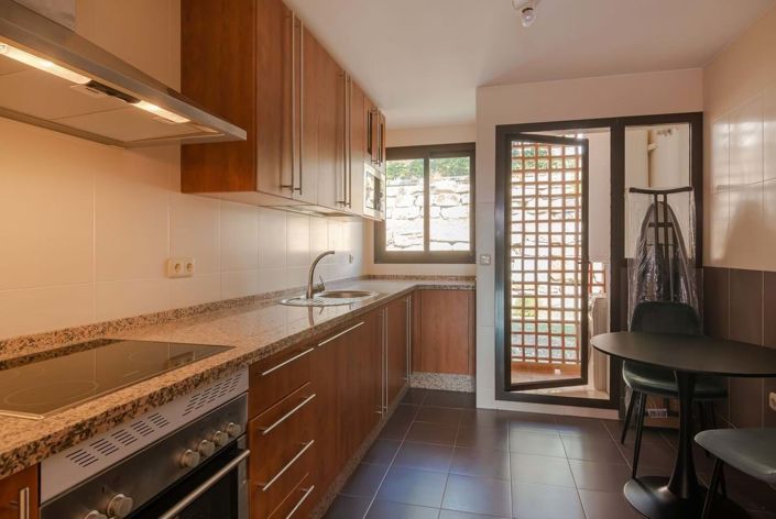 Image No.8-2 Bed Apartment for sale