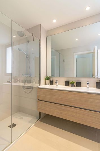 Image No.18-2 Bed Apartment for sale