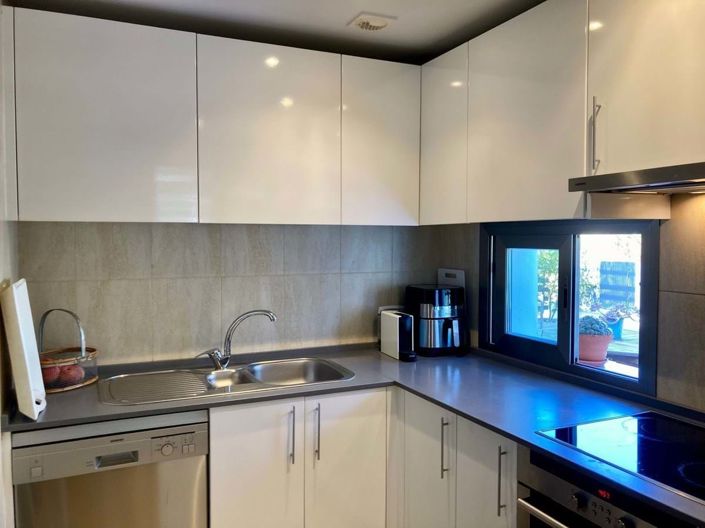 Image No.9-3 Bed Apartment for sale