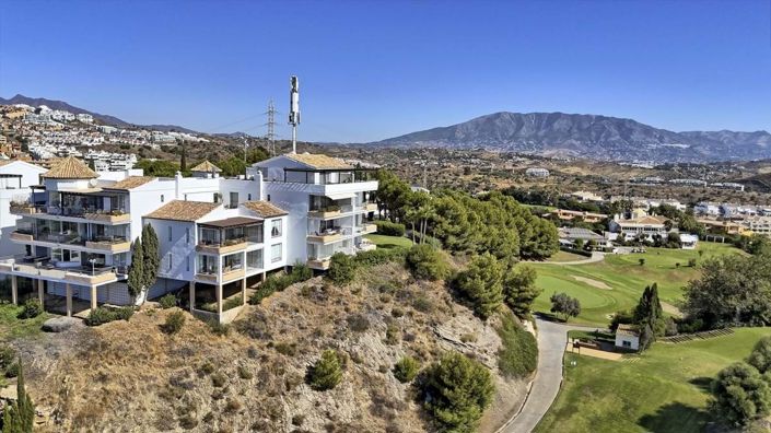 Image No.23-3 Bed Apartment for sale