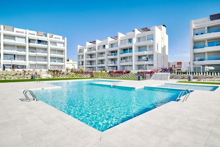 Image No.2-Penthouse de 2 chambres à vendre à Villamartin