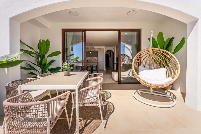 Image No.10-3 Bed Townhouse for sale