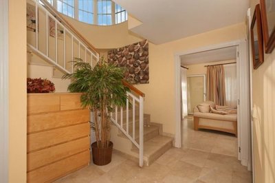 1447-642502-78d1f4f8b6655591b02d22fabb36a692d