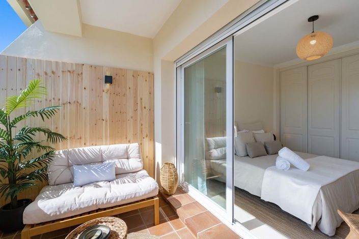 Image No.8-2 Bed Apartment for sale