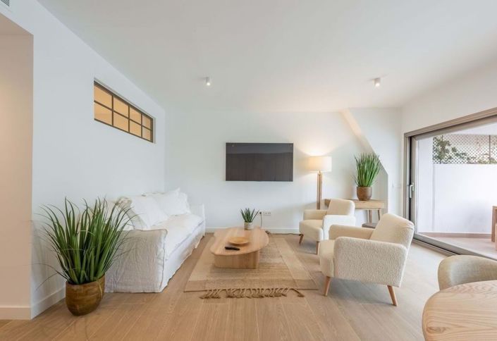 Image No.13-2 Bed Apartment for sale