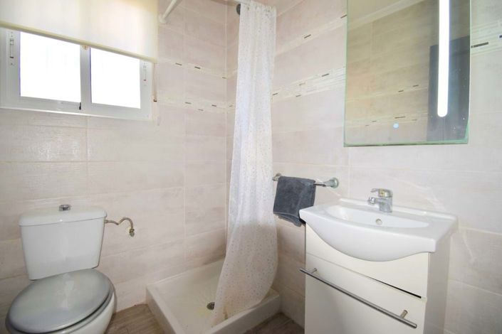 Image No.23-Villa de 4 chambres à vendre à Orihuela Costa