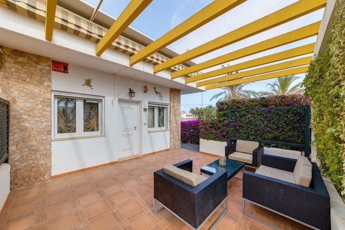 Image No.4-Bungalow de 2 chambres à vendre à Orihuela Costa