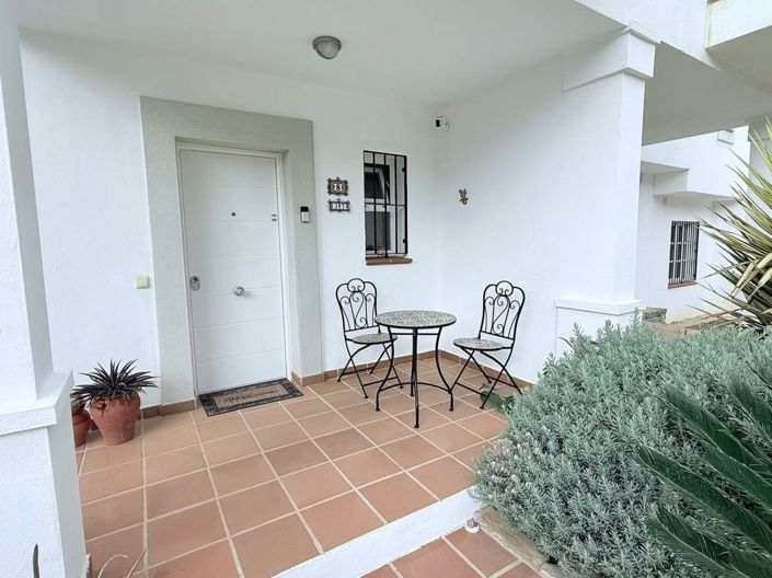 Image No.30-4 Bed Townhouse for sale