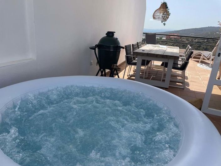 Image No.31-4 Bed Townhouse for sale