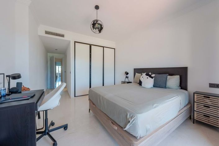 Image No.18-3 Bed Penthouse for sale